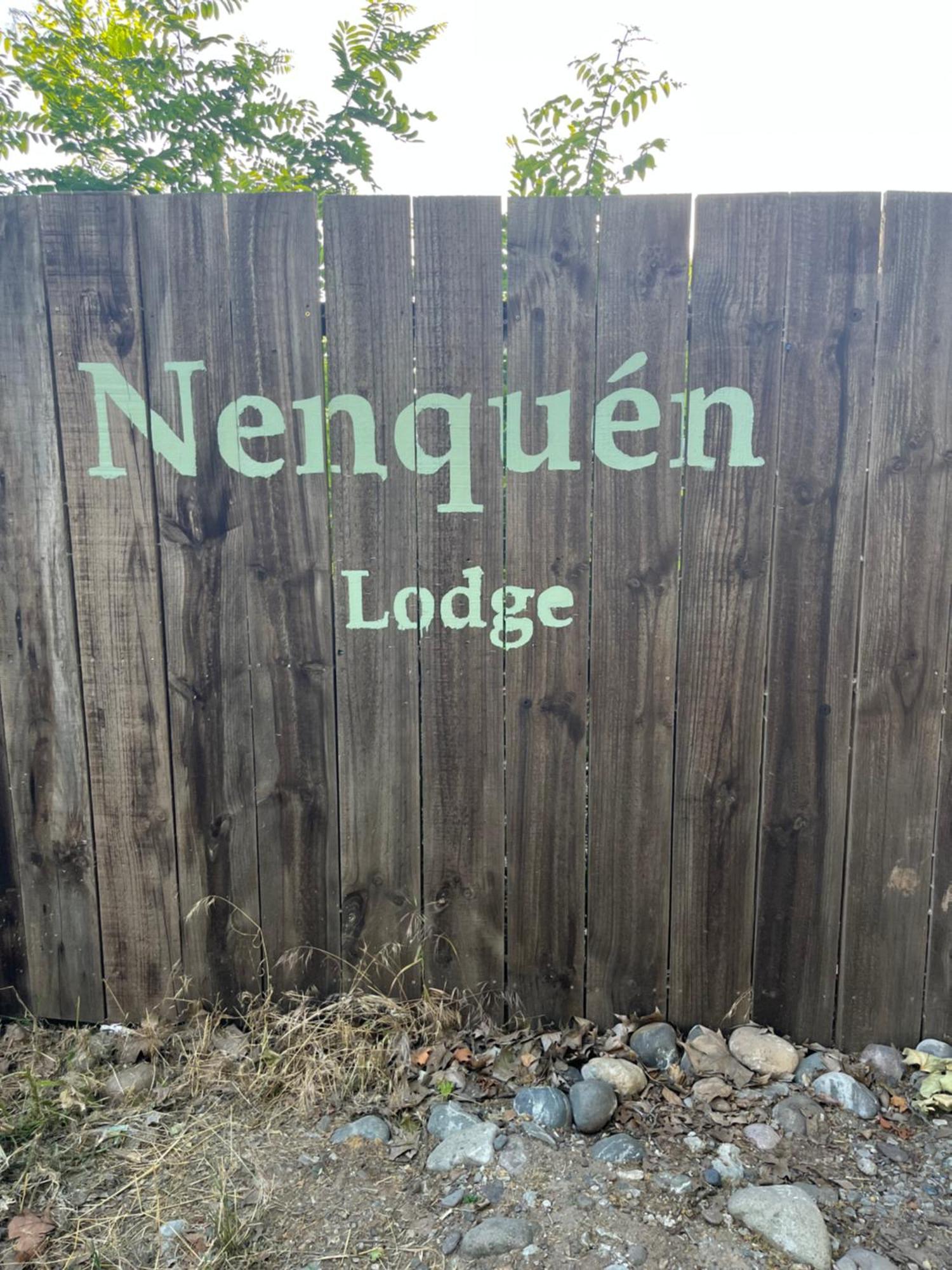 Nenquen Lodge Санта Крус Екстериор снимка